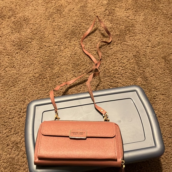 New without tags crossbody wallet And Hot Pink Wallet New  condition - Picture 4 of 12